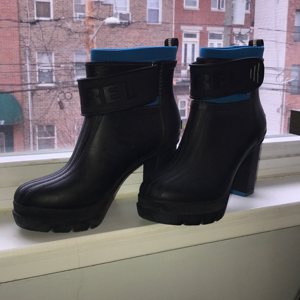 Sorel Women Medina III Rain Platform Heel Boots